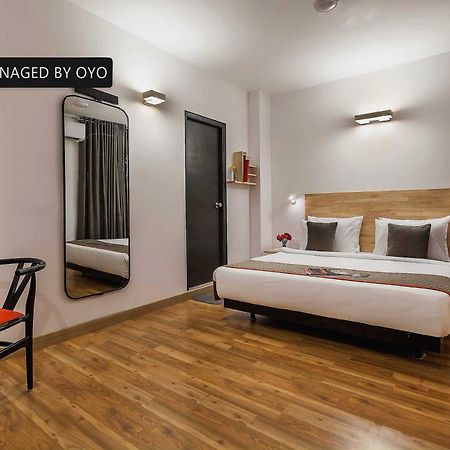 Hotel Gautam Residency New Delhi Exteriör bild