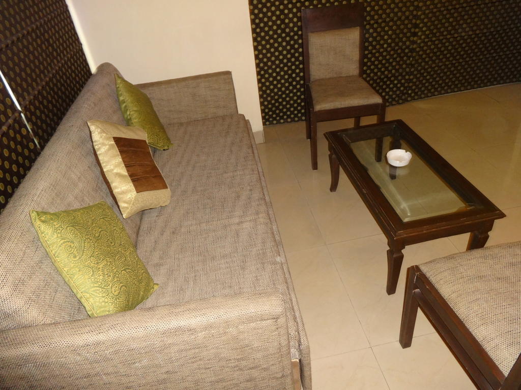 Hotel Gautam Residency New Delhi Rum bild